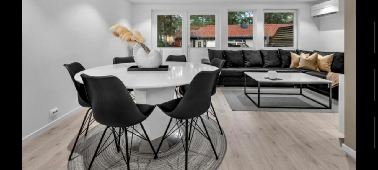 Hytte Med 4 Soverom Kristiansand Bagian luar foto